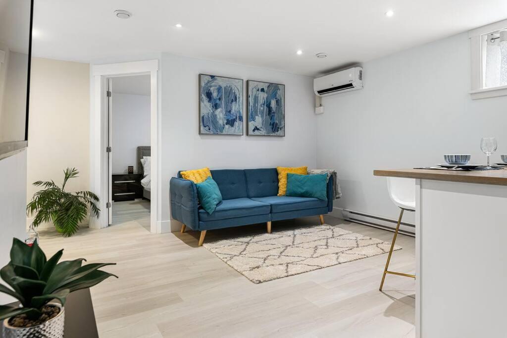 Beautiful 1 Bedroom Apartment - Private Entrance Moncton Dış mekan fotoğraf